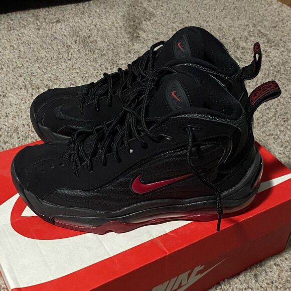 Nike Shoes Mens Size 6 Air Total Max Uptempo Sneakers Black Varsity Red Bred main image 5